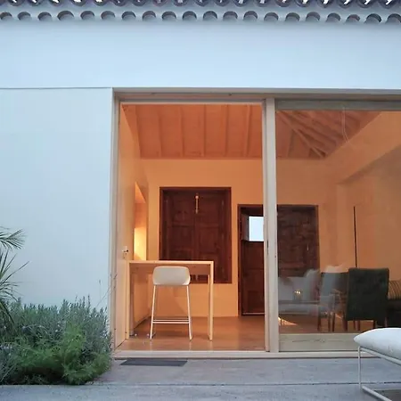 Casa Historica Con Diseno Moderno En Garachico