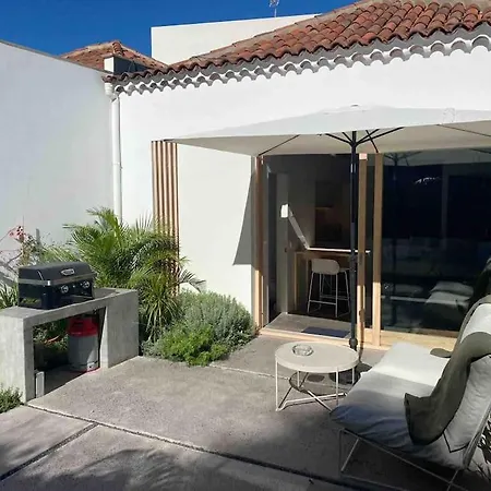 Casa Historica Con Diseno Moderno En Garachico *