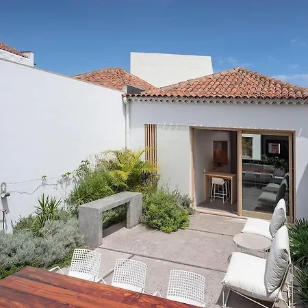 Dom wakacyjny Casa Historica Con Diseno Moderno En